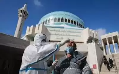 14 وفاة و 6520 إصابة بكورونا