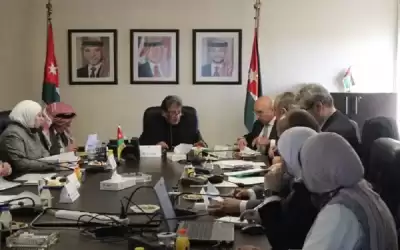 الحكومة تؤكد ضرورة الإسراع بتنفيذ مشروع