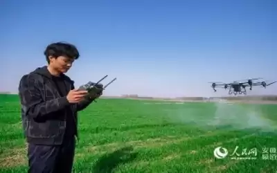 الطائرات المسيرة تدخل المجال الزراعي في