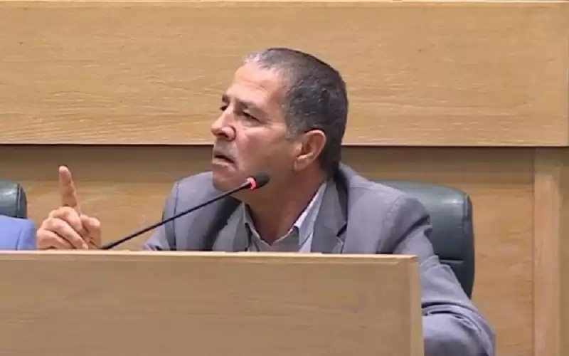 عبيدات: وزير الصحة اعترف لي أنه