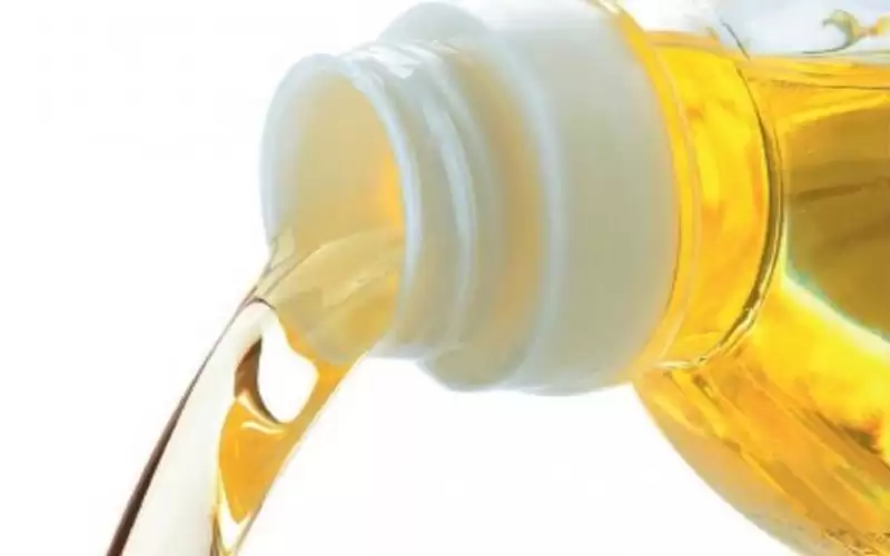 الصناعة والتجارة تحدد سقوفا سعرية للزيوت