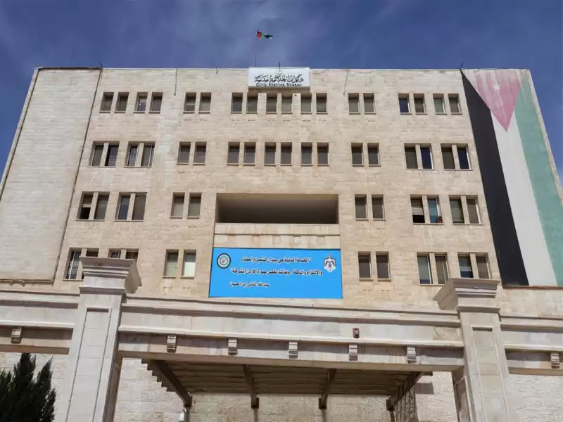 “الخدمة المدنية” يدعو مرشحين لحضور الامتحان