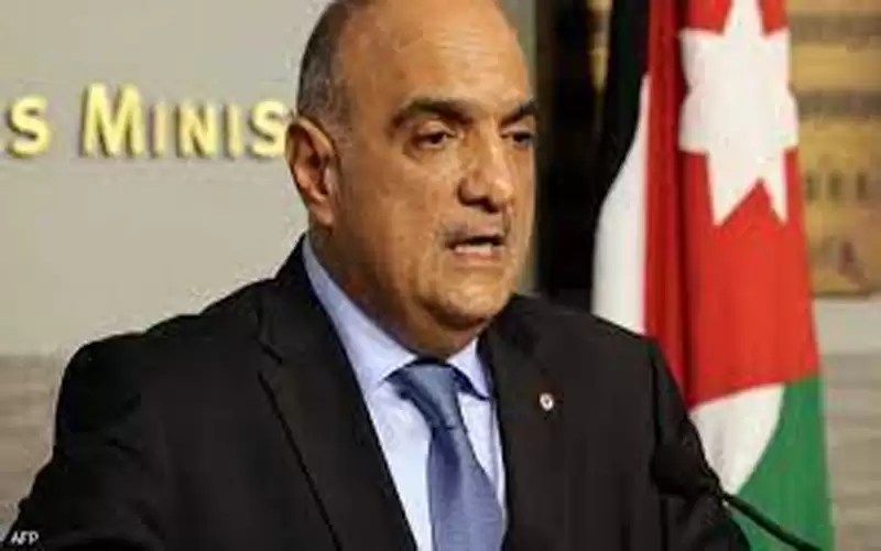 الخصاونة: العين الحمراء لكل من يتلاعب
