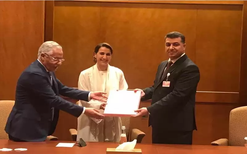 الحنيفات يبحث الصادرات الزراعية في الإمارات