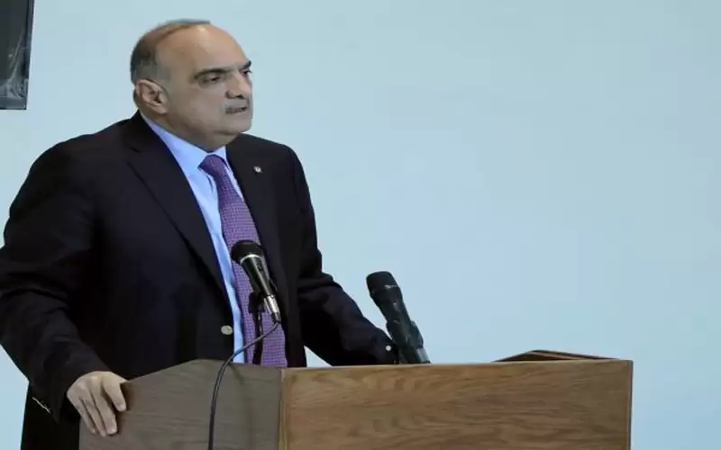 الخصاونة: أسعار السلع الاساسية في الأردن