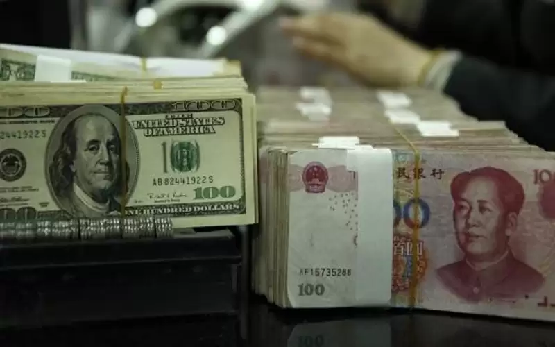 السعودية تدرس اعتماد اليوان بدلا من