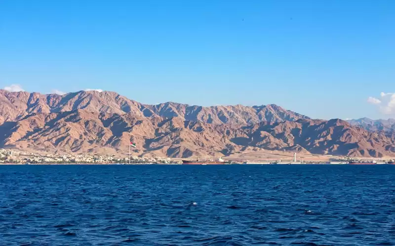 إنهاء وثائق عطاء مشروع الناقل الوطني