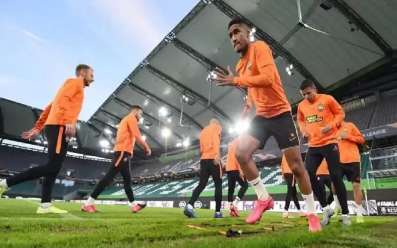 الفيفا: لاعبو الدوري الأوكراني يمكنهم التعاقد