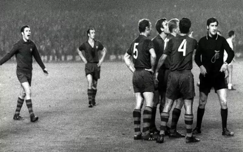 قصة أسوأ خطأ تحكيمي في تاريخ