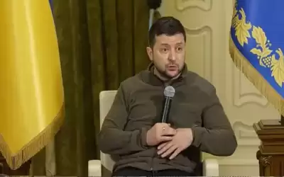 الرئيس الأوكراني يمدد الاحكام العرفية للمرة