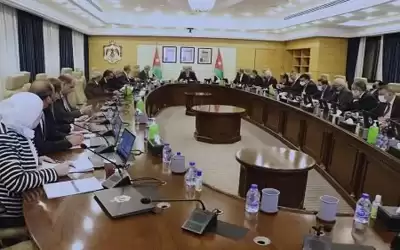 تفويض باتخاذ القرارات لضمان استقرار الأسعار