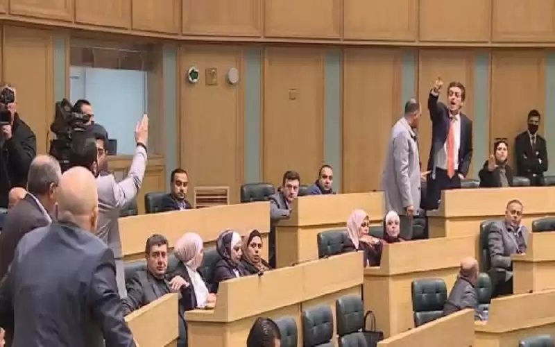 مشادات تحت القبة بعد مداخلة ابويحيى