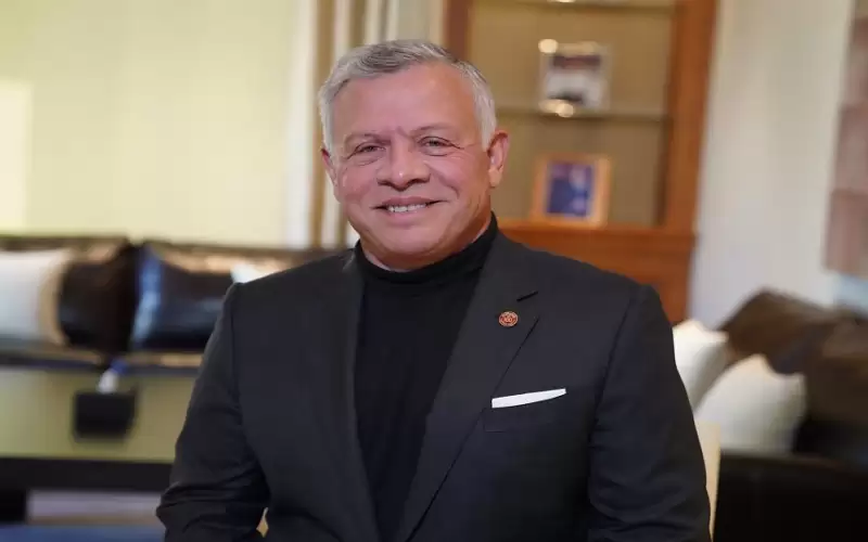 الملك يلتقي رؤساء دول مشاركين في