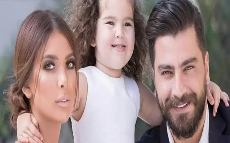 بعد إعلان طلاقهما .. زوجة معتصم