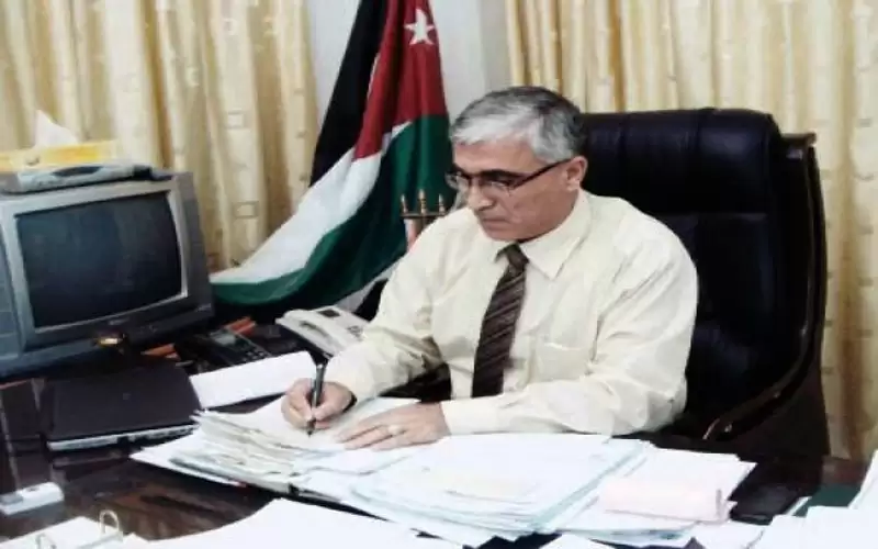 رئيس بلدية الكرك يطالب الخارجية بإعادة