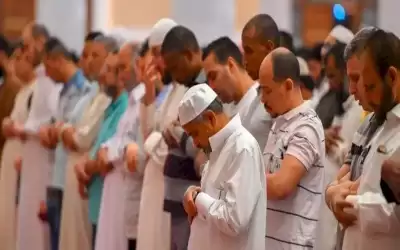 لا تعديل على عدد ركعات التراويح