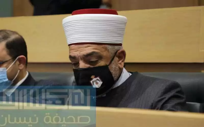 الخلايلة: صلاة التراويح 20 ركعة في