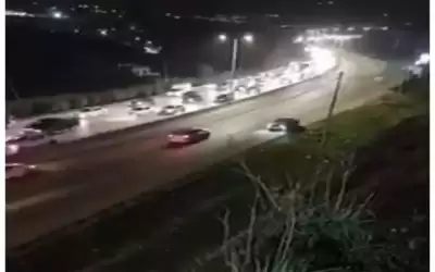 ضبط مركبة كانت تسير بعكس طريق