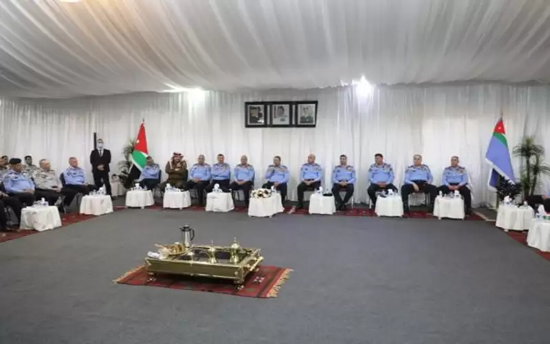 الحواتمة يوجه لتقديم العون والمساعدة للمواطنين