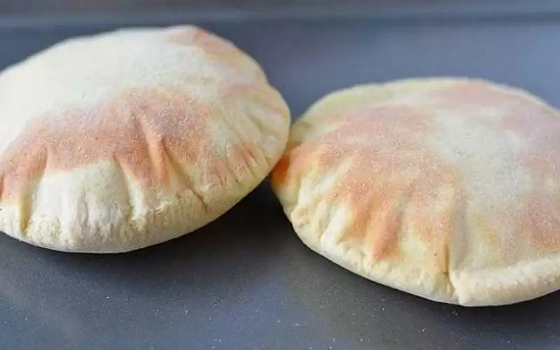 الخبز الممنوع في سحور رمضان.. تناوله