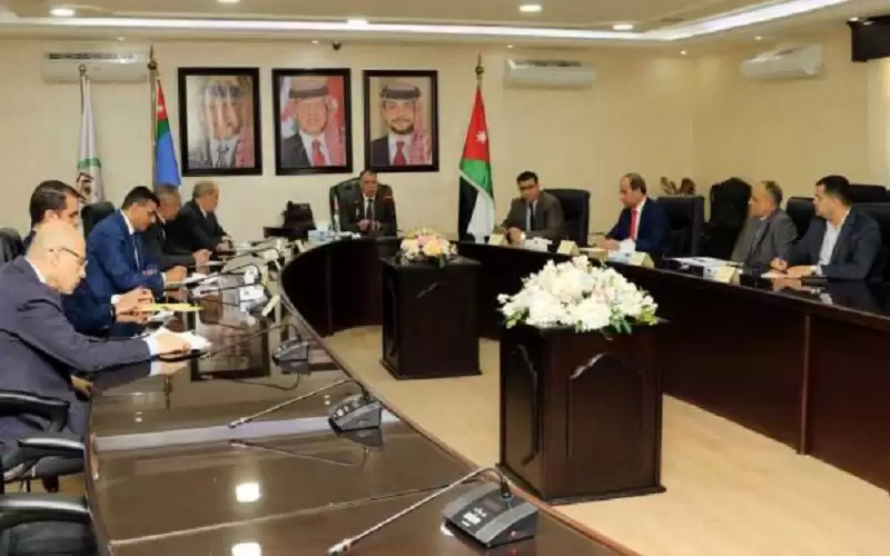 الحكومة: ارتفاع الاسعار ليس صنيعة التاجر