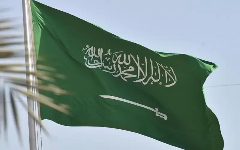 السعودية تعلن عودة سفيرها إلى لبنان