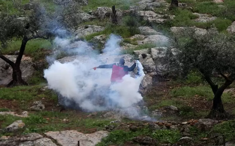 إصابة فلسطينيين خلال مواجهات مع الاحتلال