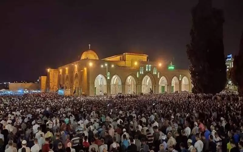 الخلايلة: الاعتكاف داخل الأقصى في العشر