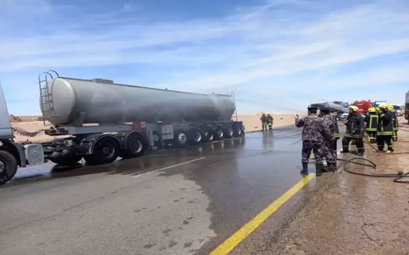 حريق بصهريج فسفوريك في العقبة