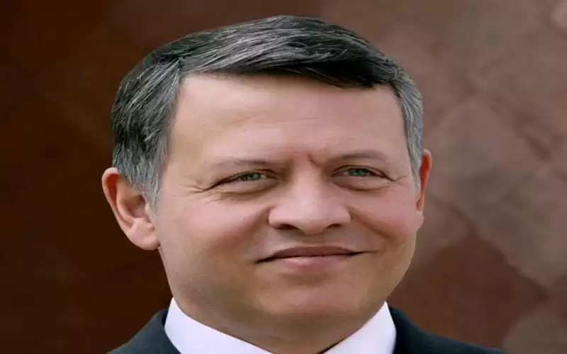 الملك يتلقى اتصالات من عباس ومحمد