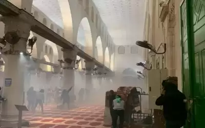 جنود الاحتلال يقتحمون المسجد الأقصى