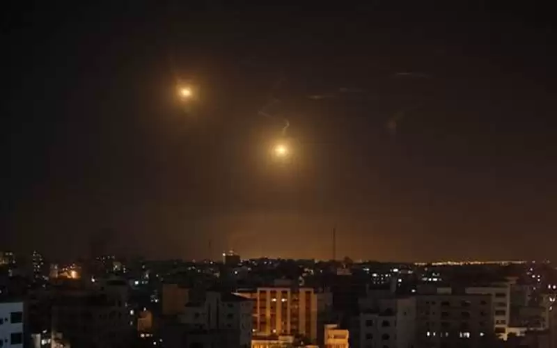 الاحتلال الإسرائيلي يقصف قطاع غزة