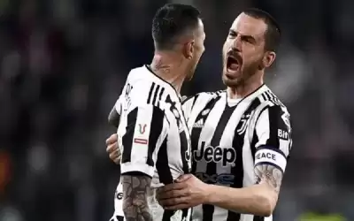 يوفنتوس يقصي فيورنتينا ويضرب موعدا مع