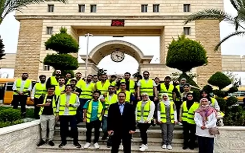 عمان الأهلية ومحافظة البلقاء تكرمان عمال