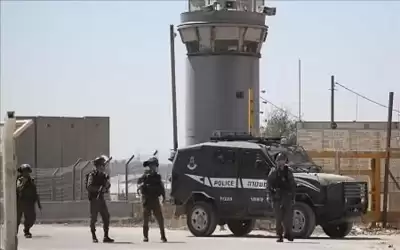 إصابة مركبة إسرائيلية بإطلاق نار قرب