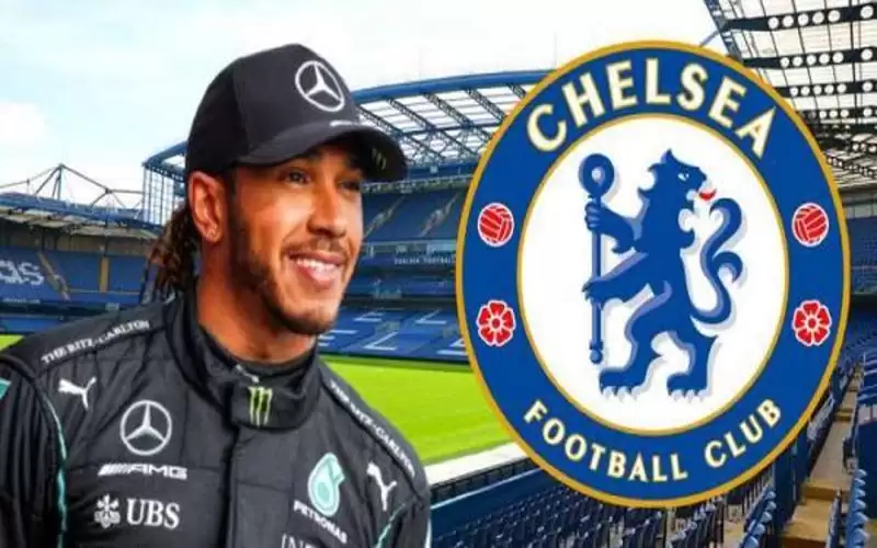 هاميلتون يؤكد سعيه للمشاركة في شراء