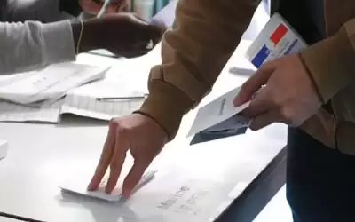 استطلاعات الرأي: ماكرون يتصدر الجولة الثانية