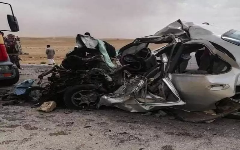3 وفيات و3 إصابات بتصادم مركبتين