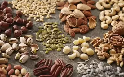 منها المكسرات والخضروات الورقية.. أطعمة لعلاج