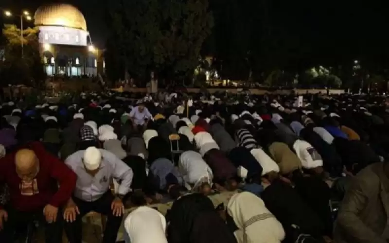 220 ألف مصل أدوا صلاة التراويح