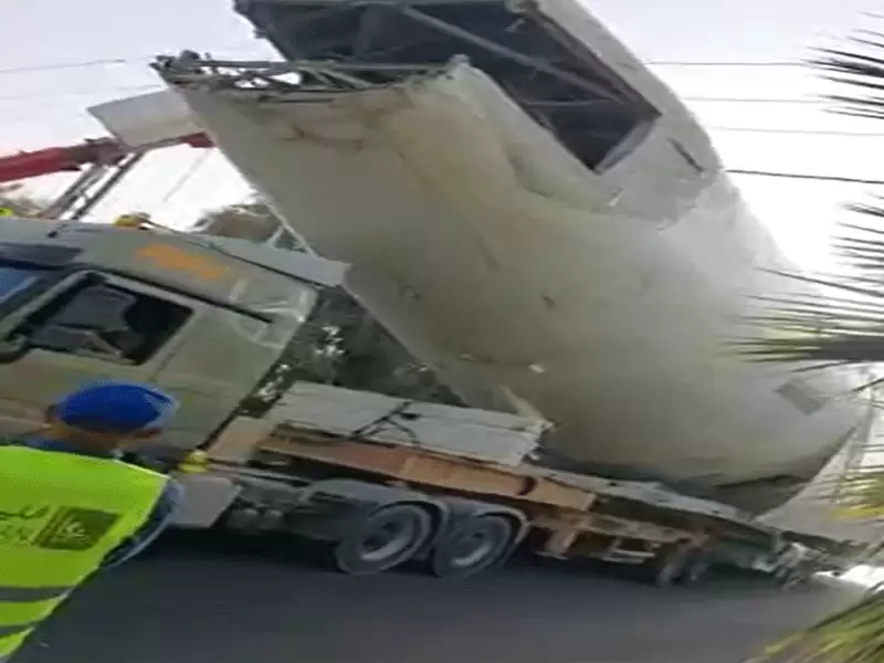 بالفيديو .. مطعم في طائرة لا