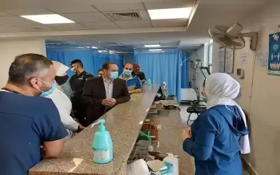 وزير الصحة يزور 3 مستشفيات حكومية