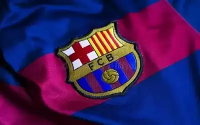 خارج المستطيل الأخضر .. برشلونة يتوج