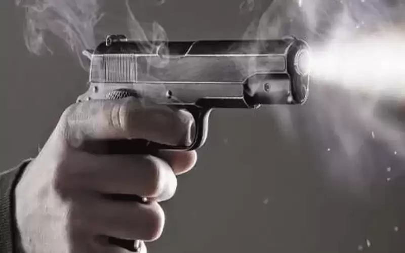 سبعيني يقتل حفيدته برصاصة في السلط