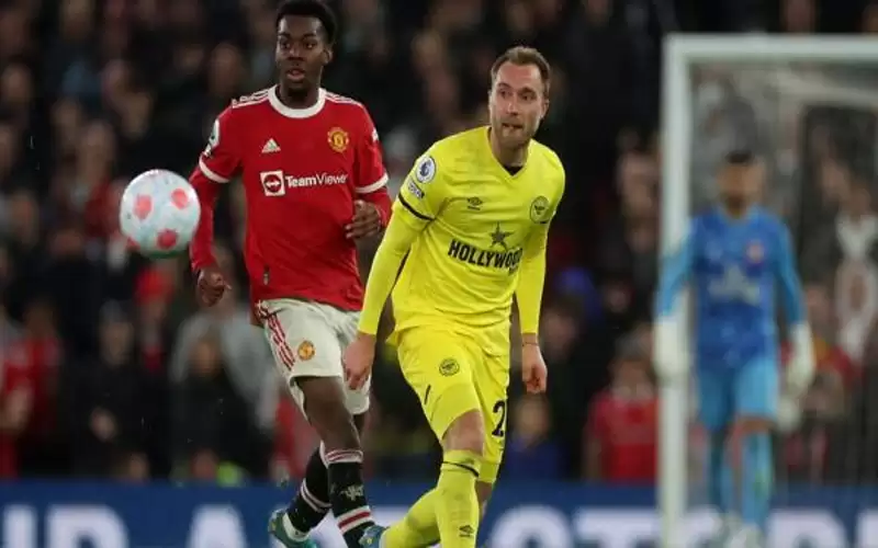 مدرب برنتفورد يعلق على إمكانية عودة