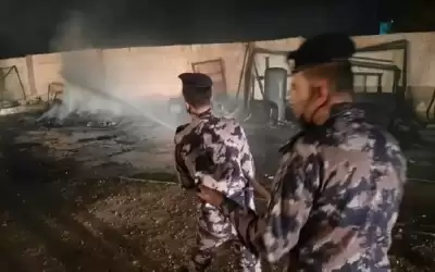 إخماد حريق مستودع كرتون في إربد