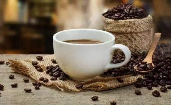 تجنب هذا الخطأ الكارثي عند شربك