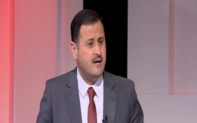المومني: رؤساء جامعات وأطباء حصلوا على