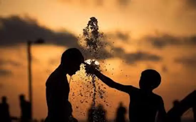 أجواء جافة والحرارة أعلى من معدلاتها