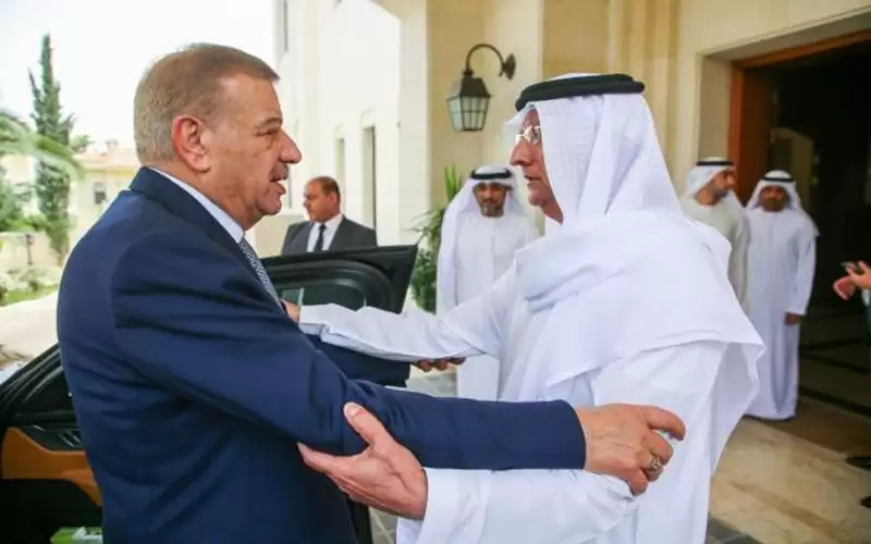 الدغمي يقدم العزاء بوفاة الشيخ خليفة